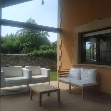 Casa Acogedora Y Reformada Junto Al Mar Cantabrico Semesterbostad