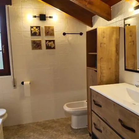 Casa Acogedora Y Reformada Junto Al Mar Cantabrico Semesterbostad