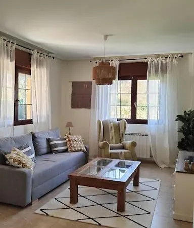 Casa Acogedora Y Reformada Junto Al Mar Cantabrico * Bárcena de Cicero